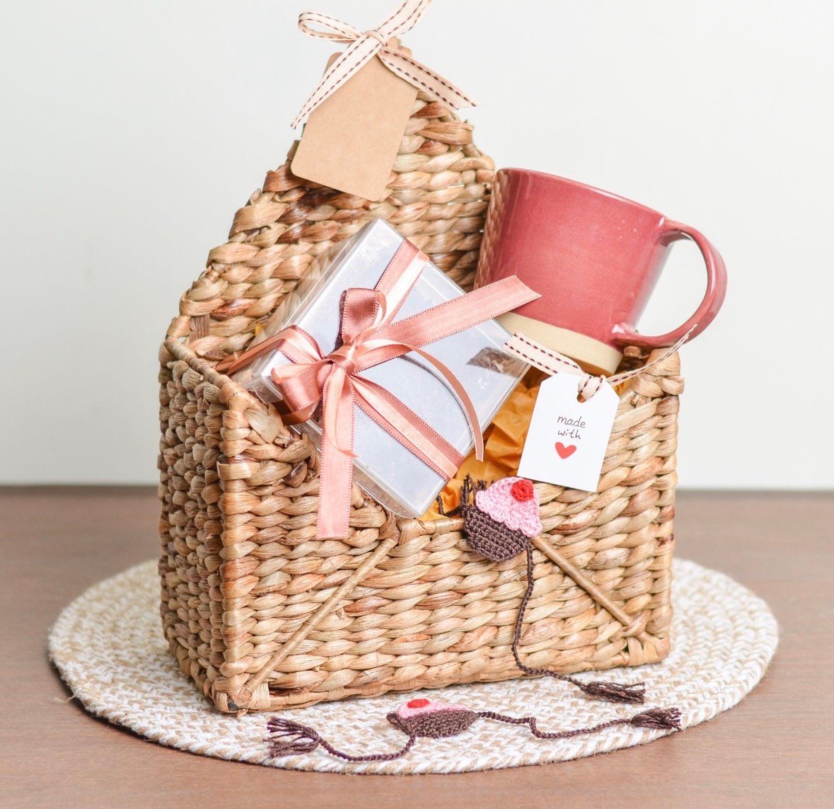 Hamper